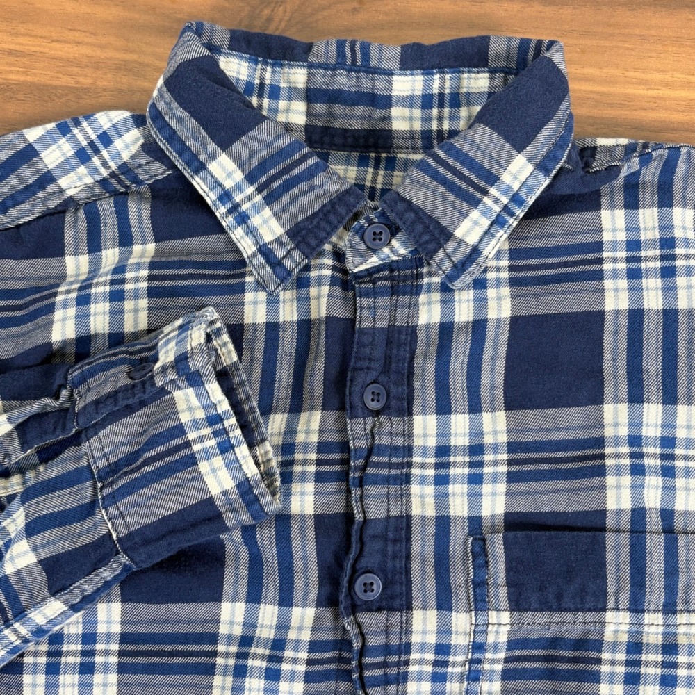 American Eagle Mens Plaid Blue White Flannel Shirt Long Sleeve Button Up Size S